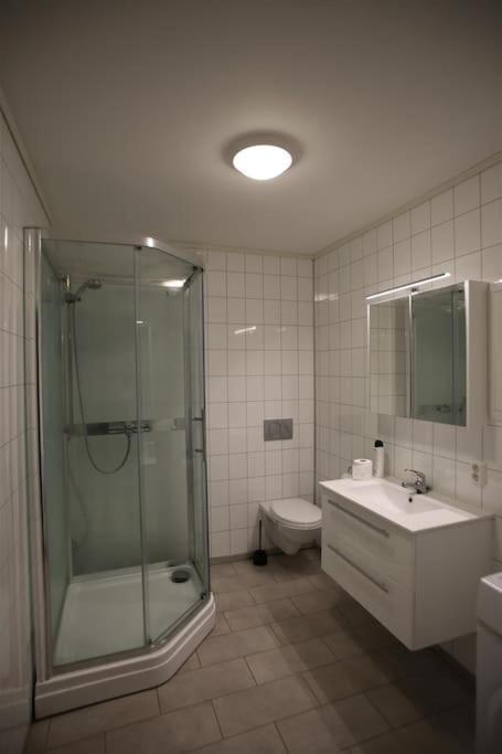 Sentral Leilighet Med 3 Soverom Harstad Exterior foto